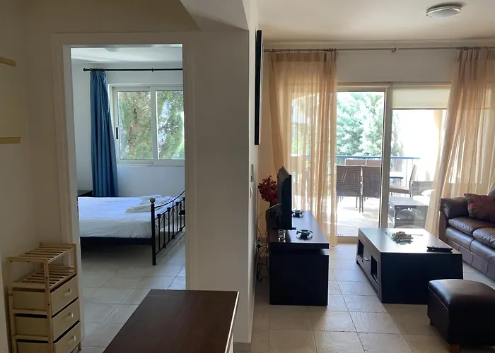 Elias & Casseiopia Χανιά