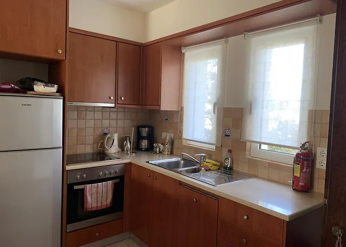 Elias & Casseiopia Χανιά