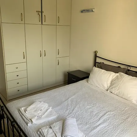 Elias & Casseiopia Villa